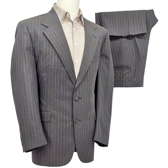 Mens Gray Pinstripe Suit 42R Nino Cerruti Rue Royale Vintage 2 Piece USA